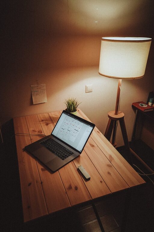 Tips for Creating a Cozy and Functional Home Office Space